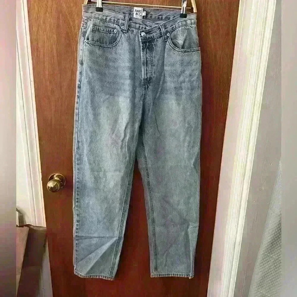 Princess Polly Jeans - Picture 1 of 4